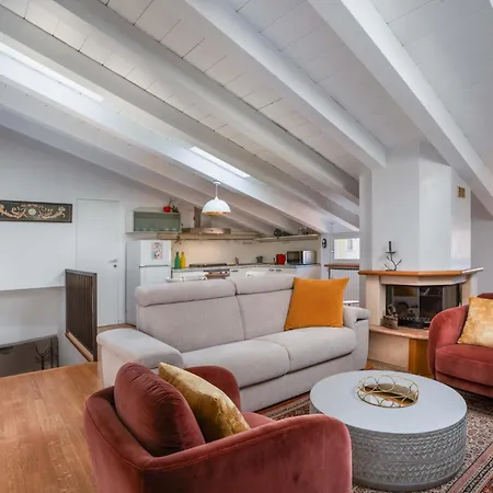 Penthouse ❤ ✔ Arena@5min ✔ Self Check-in * Verona